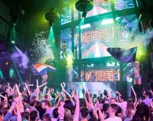 Image post by @marqueelv on Facebook