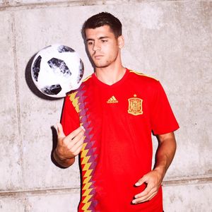 Image post by @soccerdotcom on Instagram