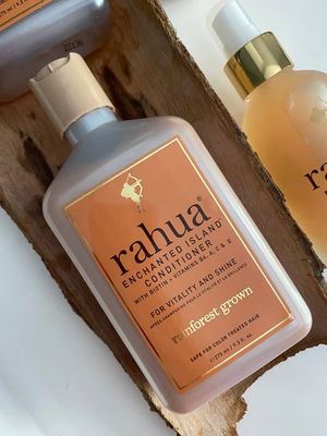 Image post by @RahuaBeauty on Facebook