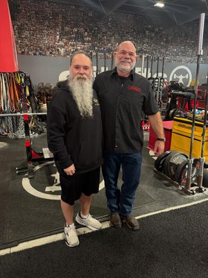Image post by @underthebar on Instagram