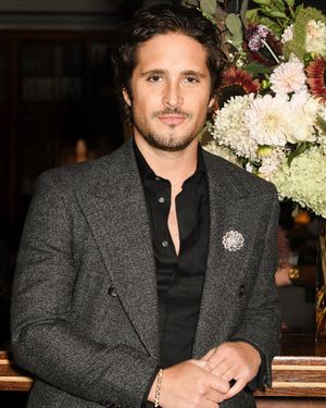Image post by @TiffanyAndCo on Twitter