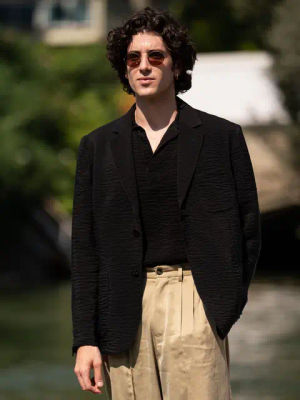 Image post by @gqitalia on TikTok