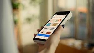 Video post by @square on YouTube