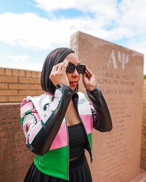 Image post by @dvnco on Instagram
