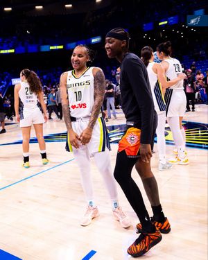Image post by @DallasWings on Twitter/X