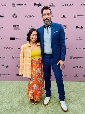 Image post by @mrdrewscott on Instagram