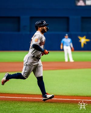 Image post by @astros on Instagram