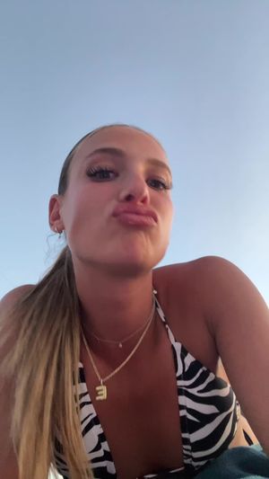 Video post by @empsarras on TikTok