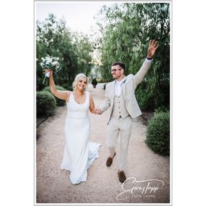 Image post by @gary.tapp.yourweddingmoments on Instagram