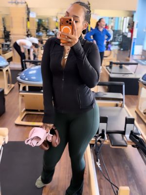 Image post by @braidsbymaeeee on Instagram