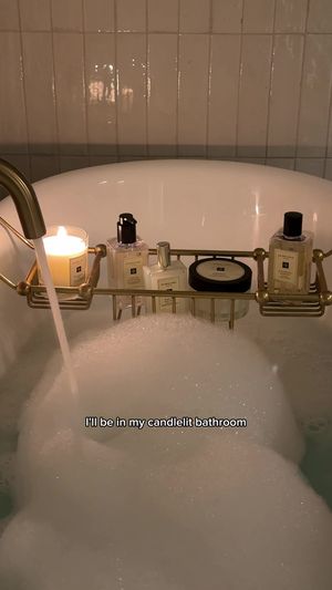 Video post by @jomalonelondon on TikTok