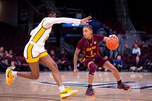 Image post by @cmuwbball on Instagram