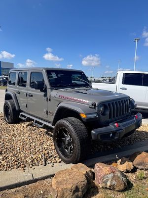 Image post by @mccarthychevyleessummit on Instagram