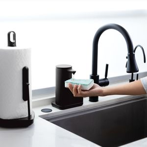 Image post by @simplehuman on Instagram