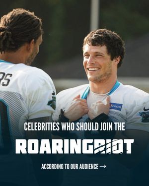 Image post by @roaringriot on Instagram