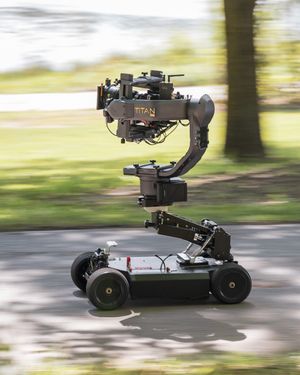 Image post by @motocrane_team on Instagram