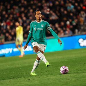 Image post by @LFC on Twitter