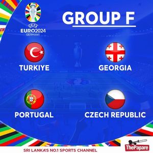 Image post by @thepaparefootball on Facebook
