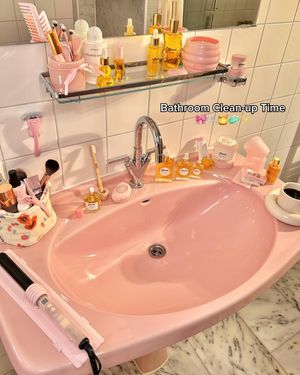 Image post by @gisou on Instagram