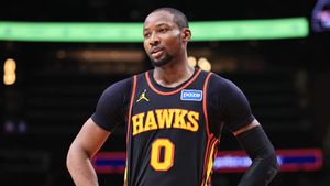 Image post by @HawksLead on Twitter