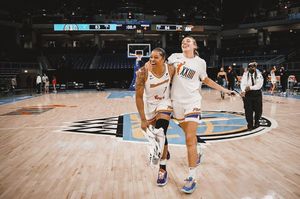 Image post by @phoenixmercury on Instagram