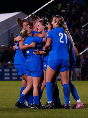 Image post by @dailyunivsports on Instagram