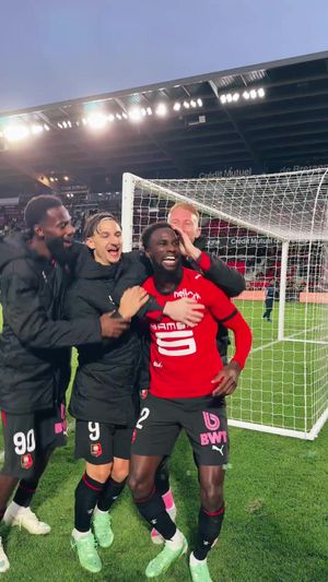 Video post by @staderennaisfc on TikTok