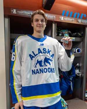 Image post by @nanookshockey on Instagram