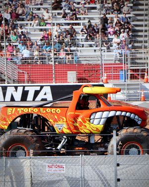 Image post by @echoparkspeedway on Instagram