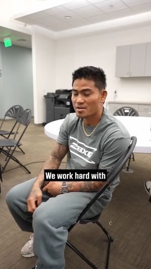 Video post by @zuffaboxing on Facebook