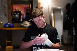 Image post by @MatchroomBoxing on Twitter