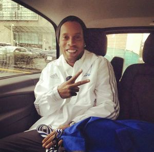 Image post by @ronaldinho on Instagram