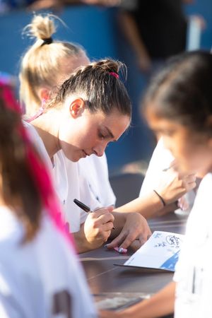 Image post by @UCLAWSoccer on Twitter