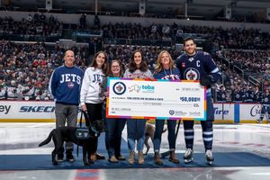 Image post by @nhljets on Facebook