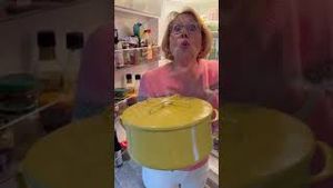 Video post by @brunchwithbabs on YouTube