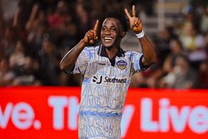 Image post by @eplocomotivefc on Instagram