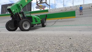 Video post by @echoparkspeedway on Facebook