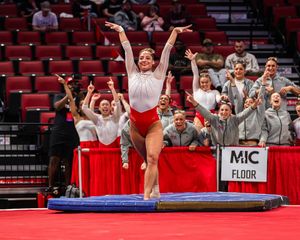 Image post by @leahparton_ on Instagram