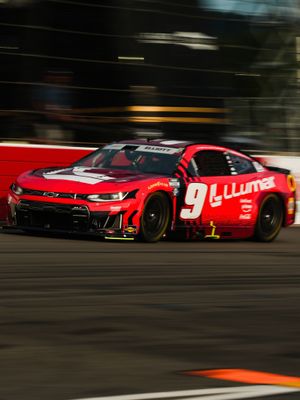 Image post by @teamhendrick on Instagram