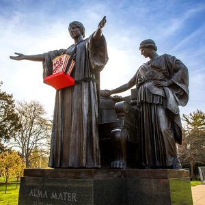 Image post by @illinois_alumni on Instagram