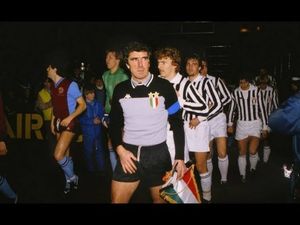 Image post by @retro_calcio on Instagram