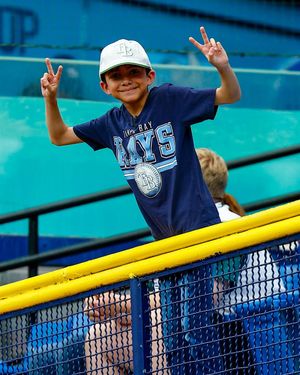 Image post by @tropicanafield on Instagram