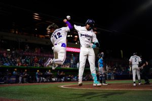 Image post by @bluewahoosbball on Instagram