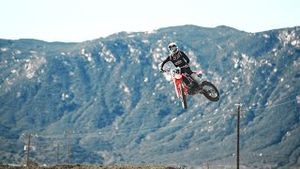 Video post by @premiermoto on YouTube