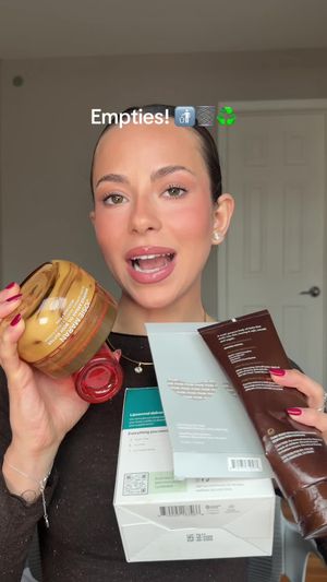 Video post by @anyaweitz on TikTok