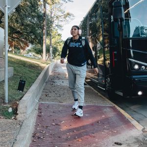 Image post by @smuwbb on Instagram