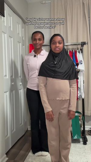 Video post by @doseofkhadija on TikTok