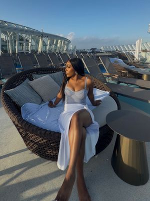 Image post by @iamdestinyadams on Instagram