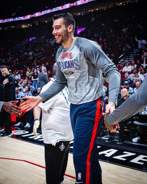 Image post by @willyhernangomez on Instagram