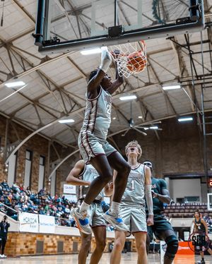 Image post by @sunrisechristianhoops on Instagram